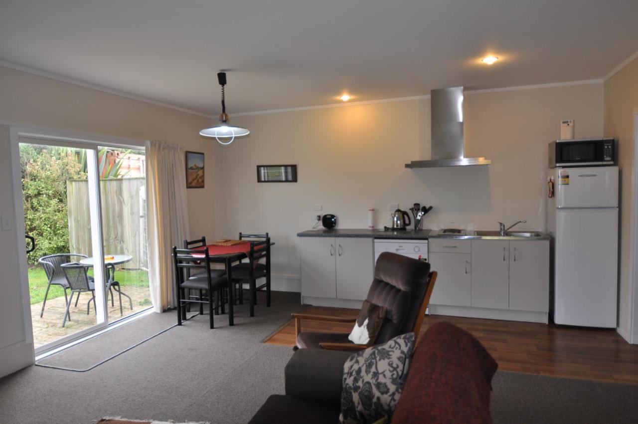 Watson'S Cottage Masterton Extérieur photo